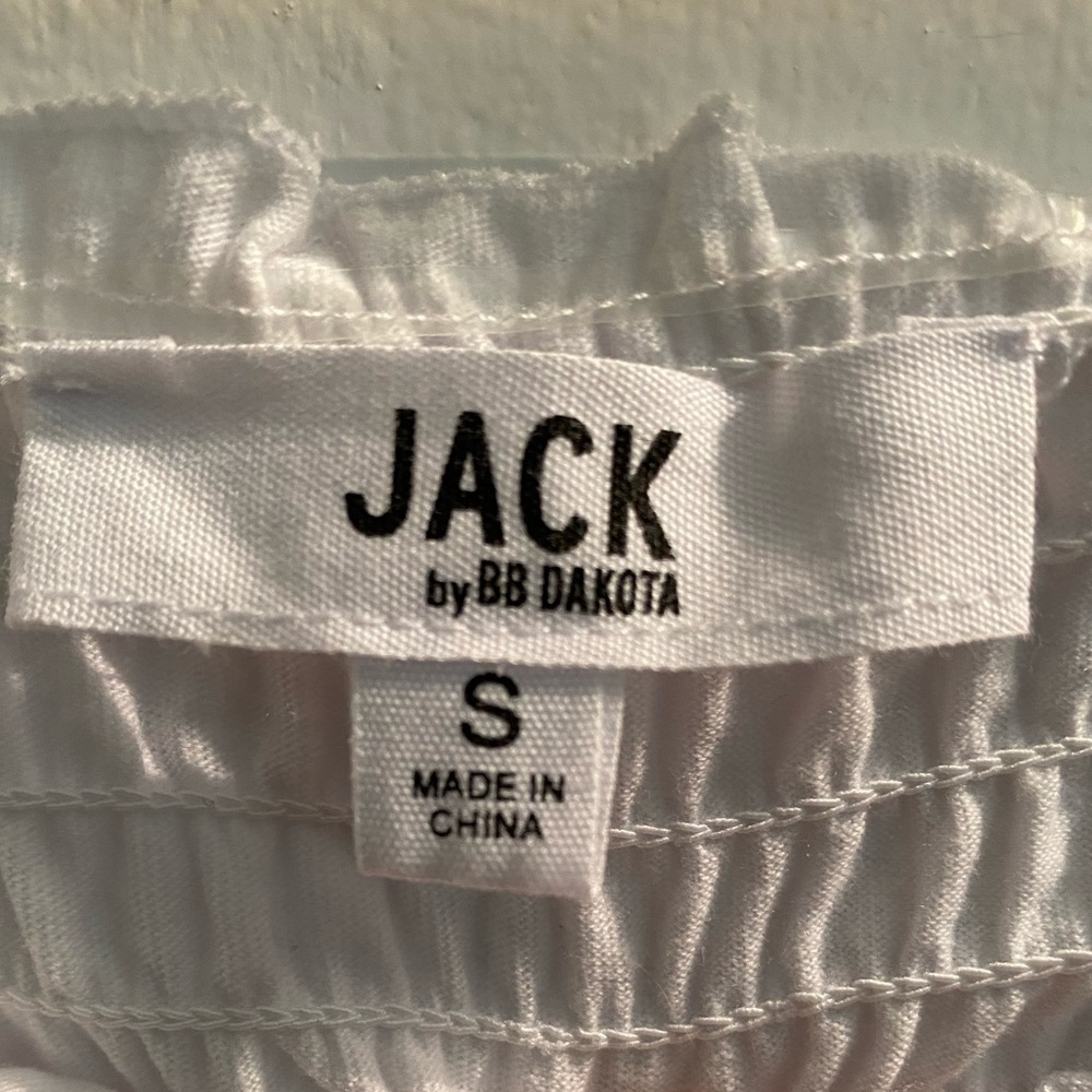 White off shoulder BB Dakota top - Picture 4 of 4